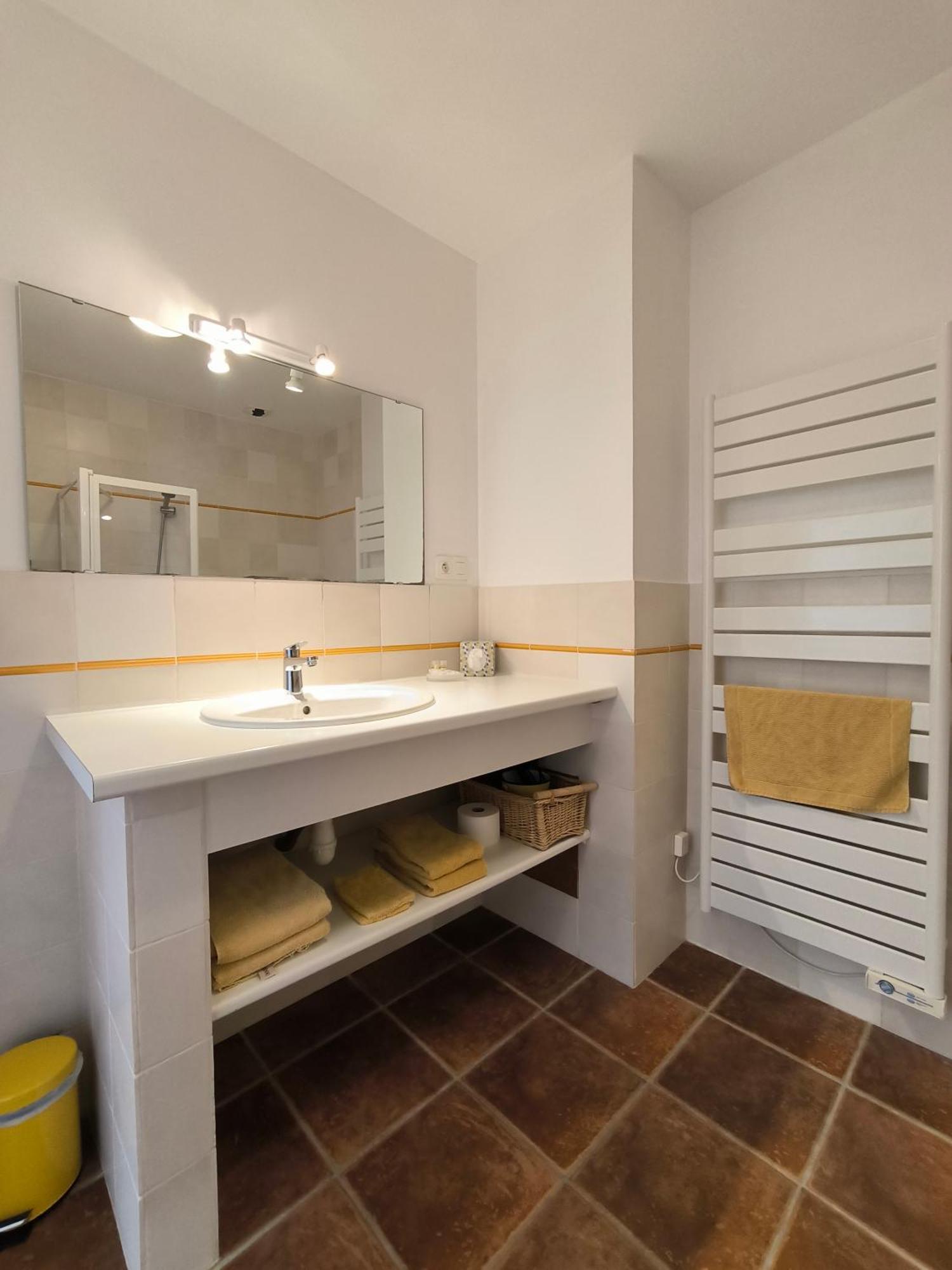 Le Peyret Apartment Serres-Castet Luaran gambar