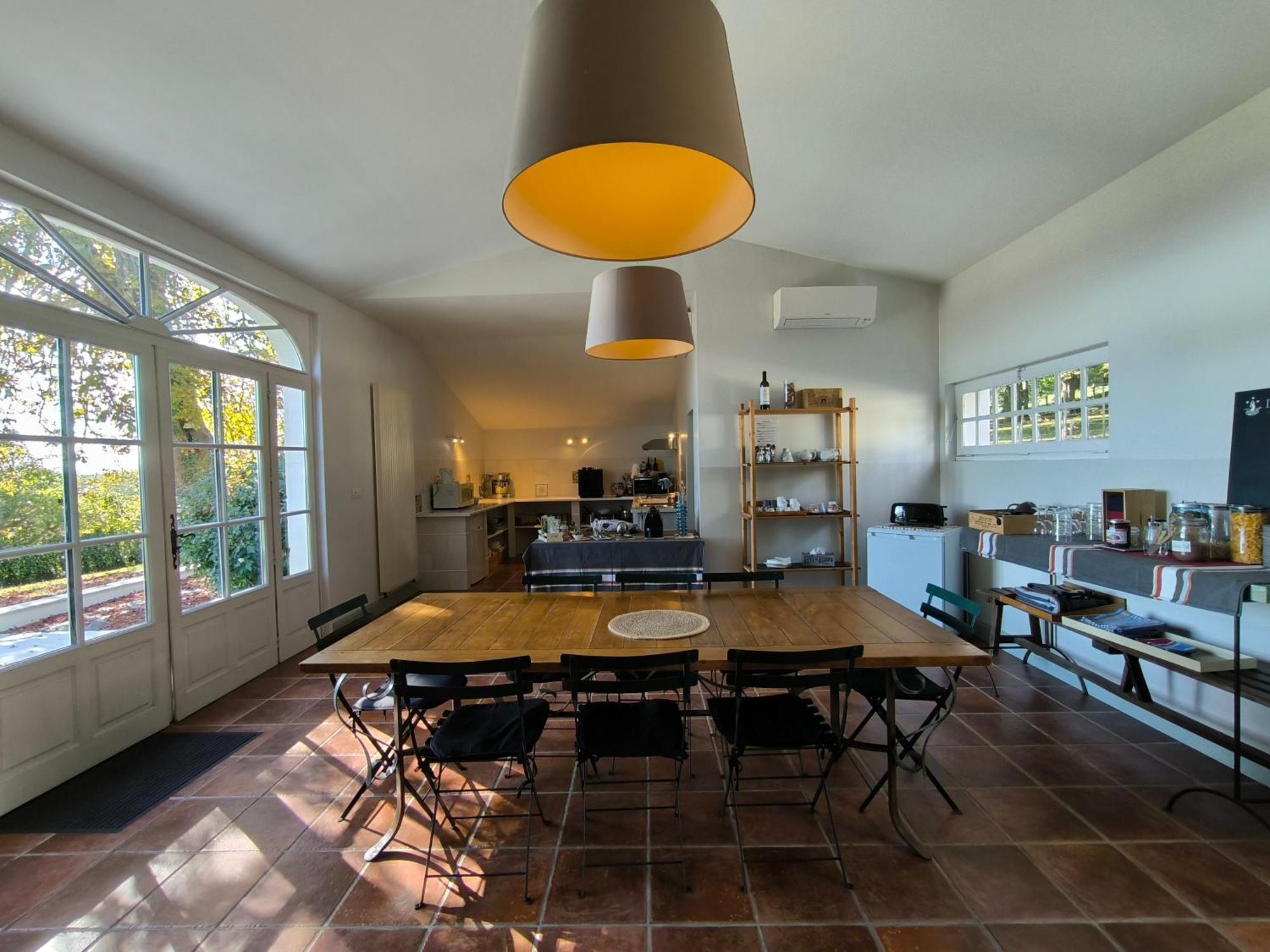 Le Peyret Apartment Serres-Castet Luaran gambar