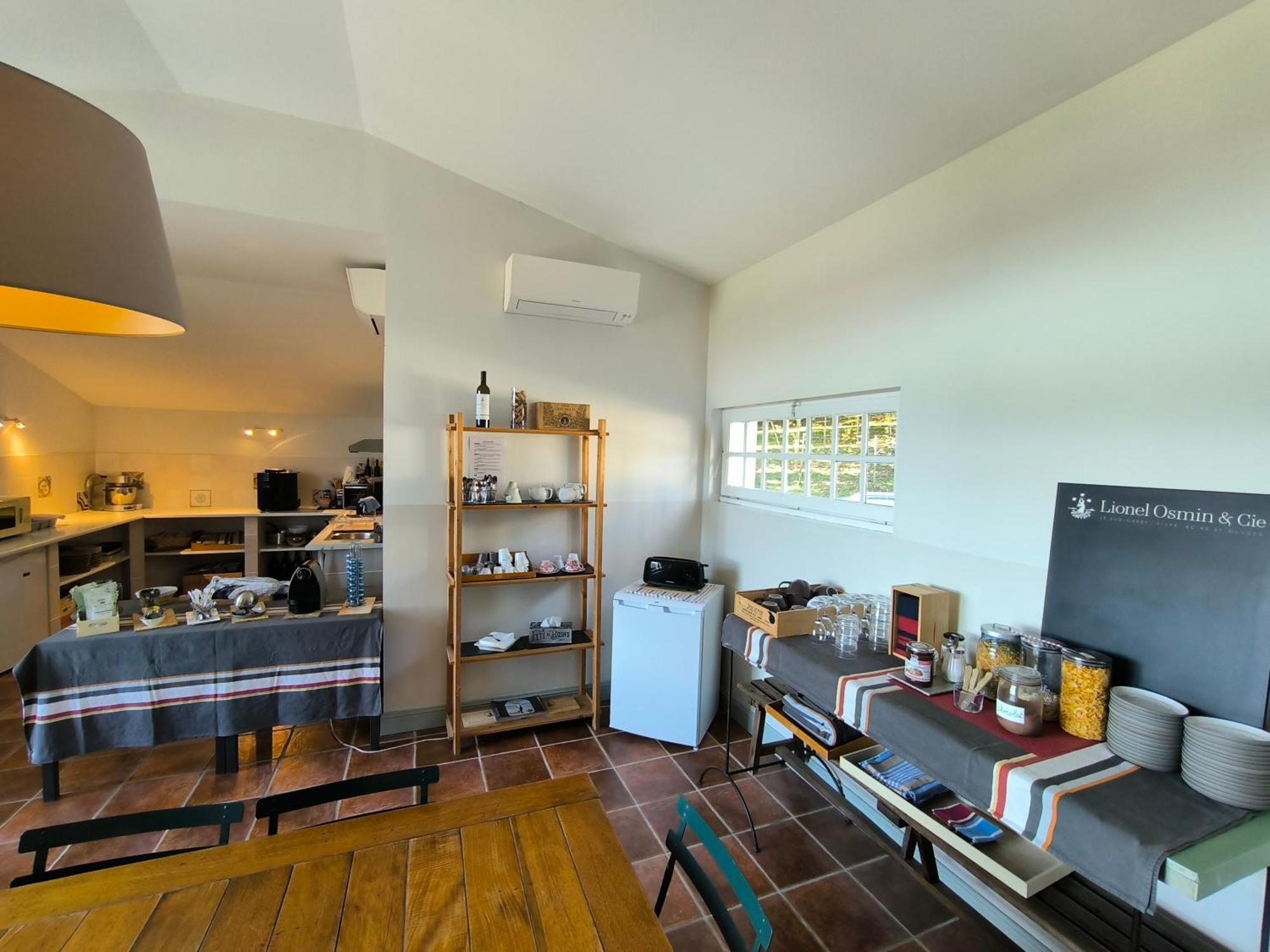 Le Peyret Apartment Serres-Castet Luaran gambar