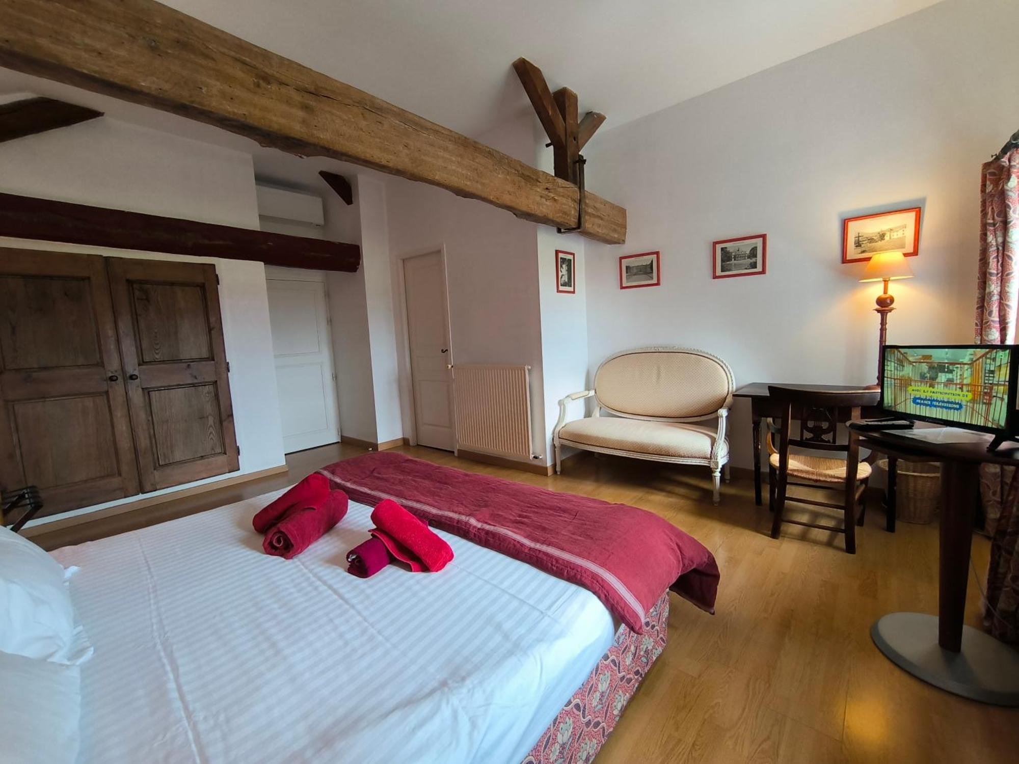 Le Peyret Apartment Serres-Castet Luaran gambar